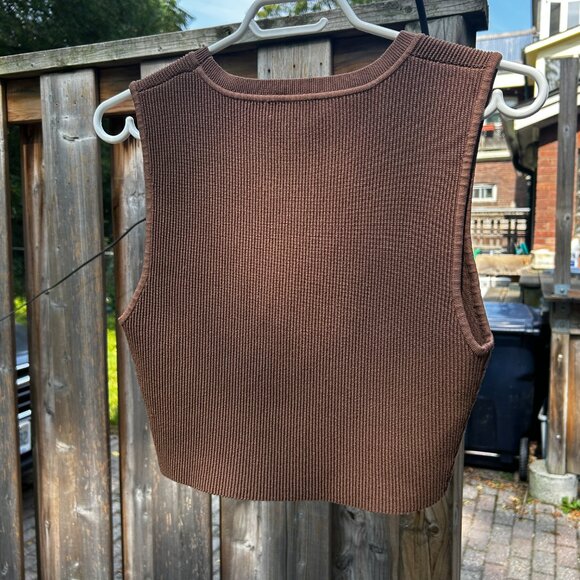 Aritzia Skulpt Knit Boxy Tank Top - Picture 4 of 4